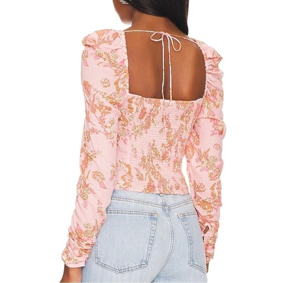 Free People Hilary Floral Printed Smocked Crop Top Pink Combo Size Medium NWT - Picture 3 of 6